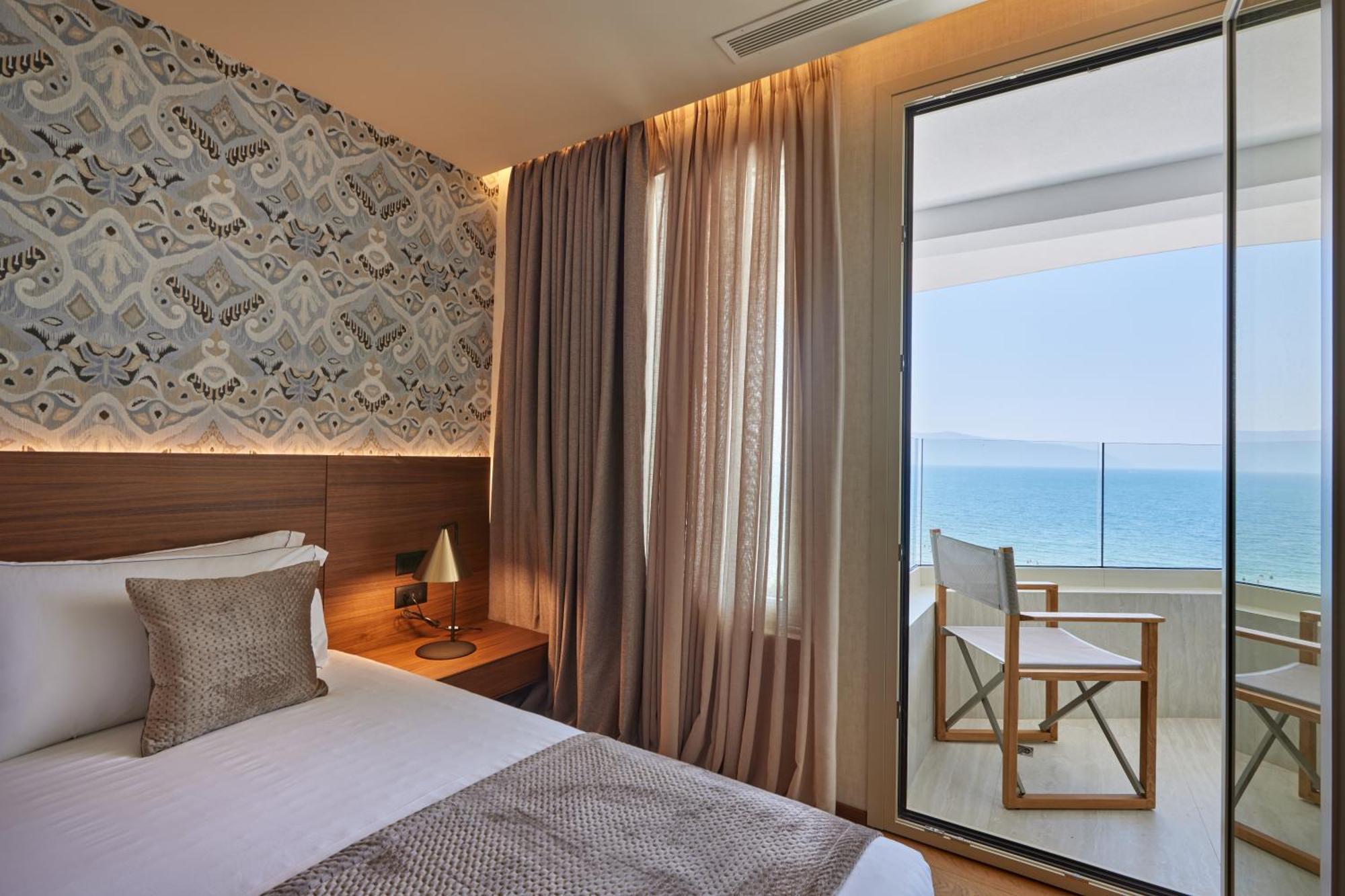 Valis Luxury Hotel Vlore Ngoại thất bức ảnh